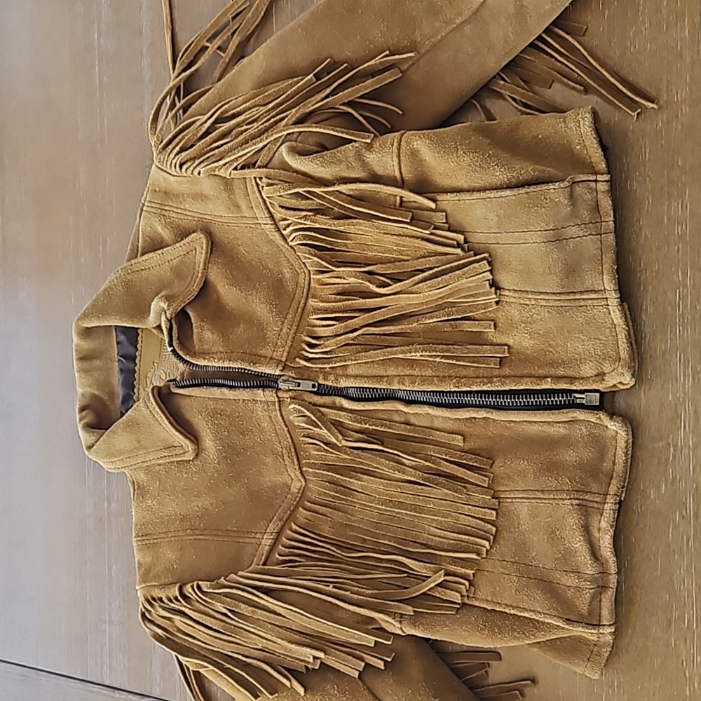 VINTAGE BRANDED GARMENTS SUEDE FRINGED KIDS LEATHER JACKET